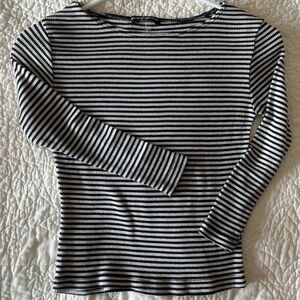Brandy Melville Cropped Long Sleeve Tee. Blue & White Stripes. No Size